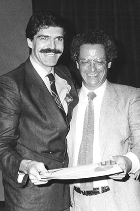 José Roberto Whitaker Penteado no Prêmio Colunistas Rio 1987