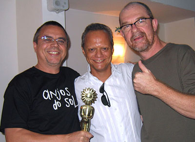 Luiz Leitão, Accioly e Foguinho com o Kikito