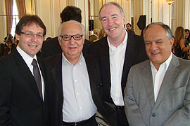 Cláudio Paim (Rede Globo), Mauro Matos (Euro RSCG Contemporânea), Ricardo Ladvocat (DPZ) e Marcelo Diniz.
